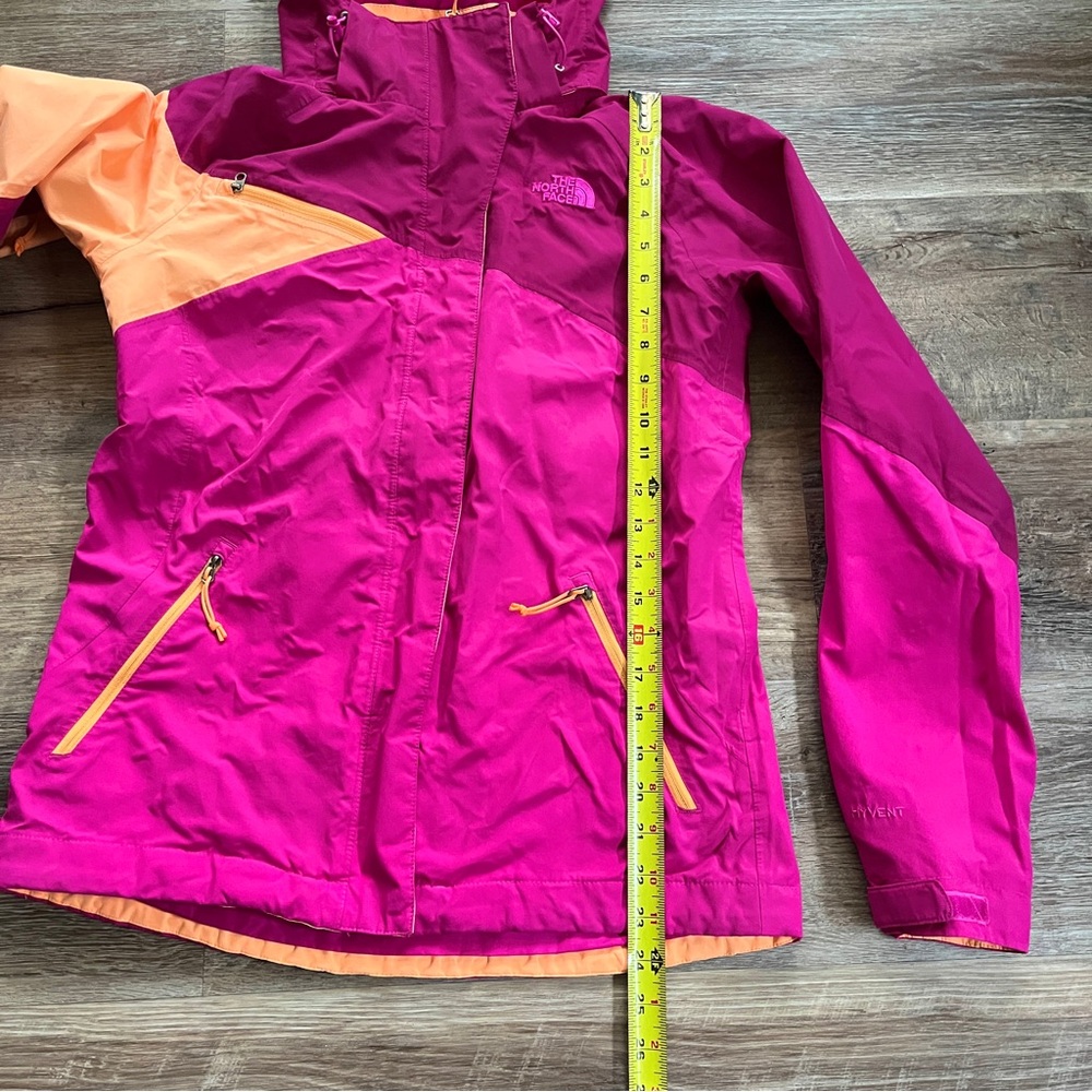 The North Face Women's Fuchsia & Orange Cinnabar Triclimate Hooded Rain Jacket - Picture 16 of 16